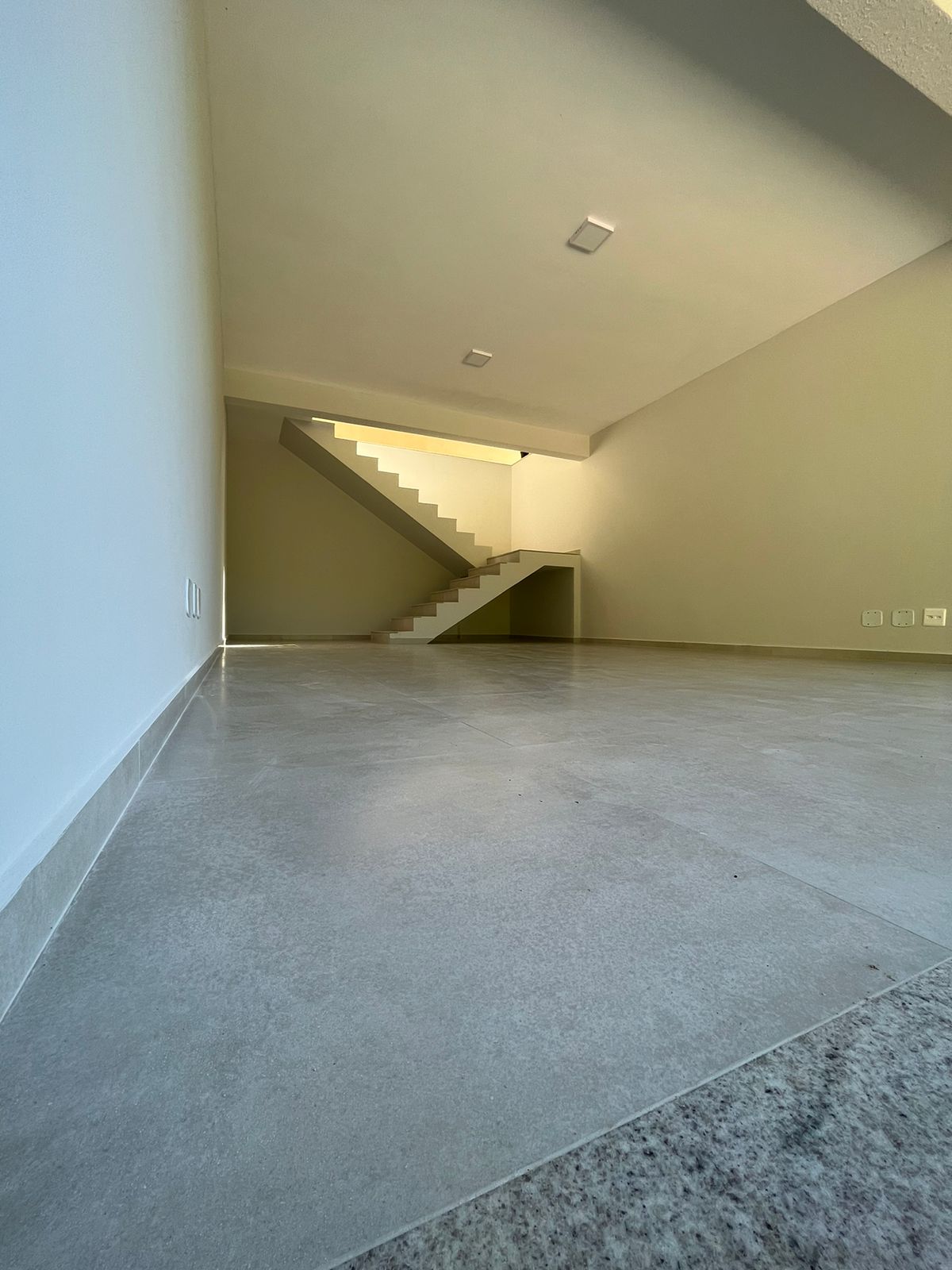 WhatsApp Image 2023-04-02 at 19.08.22 (1).jpeg